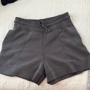 Lululemon softstreme shorts